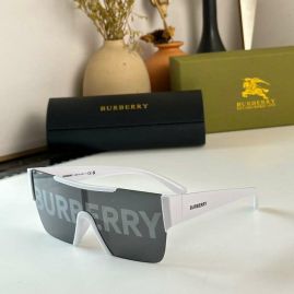 Picture of Burberry Sunglasses _SKUfw51929175fw